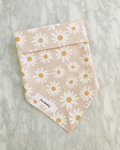 Load image into Gallery viewer, The Greenwich