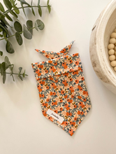 Load image into Gallery viewer, Rosa Floral